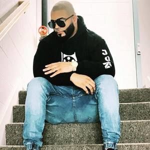 Meet your Posher, Johan